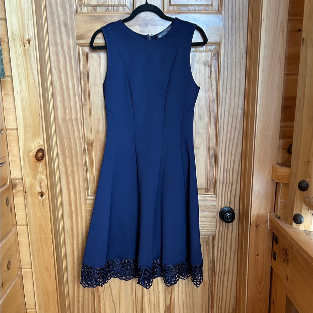 Elegant Navy Blue Sleeveless Dress